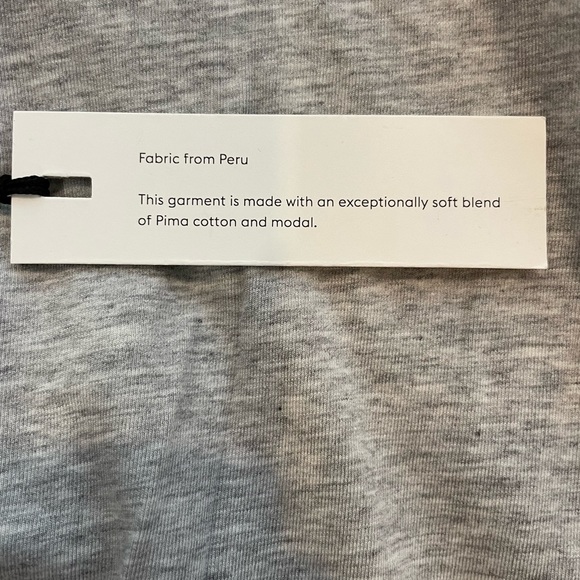 The Group by Babaton gray t-shirt. - Picture 6 of 6